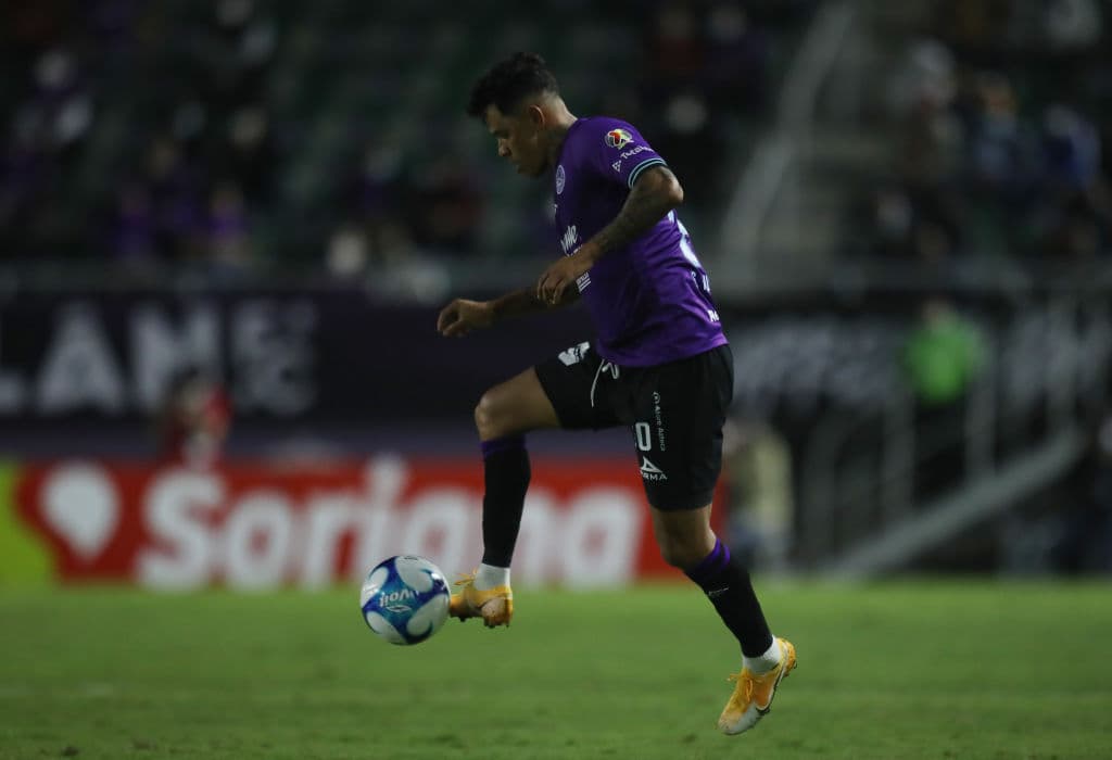 Nicolás Ibáñez (16’, 38’) abrió el marcador y amplió la diferencia desde los once pasos. Germán Berterame (62’) hizo el tercero para concretar la goleada en El Kraken. En la siguiente fecha, los cañoneros visitarán Juárez y los de San Luis recibirán a Santos.