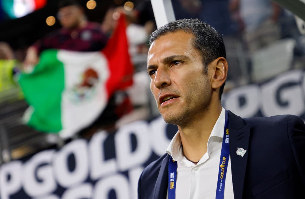 Jaime Lozano seguirácomo director técnico de la Selección Mexicana y es un hecho que dirigirá en los amistosos contra Australia y Uzbekistán.