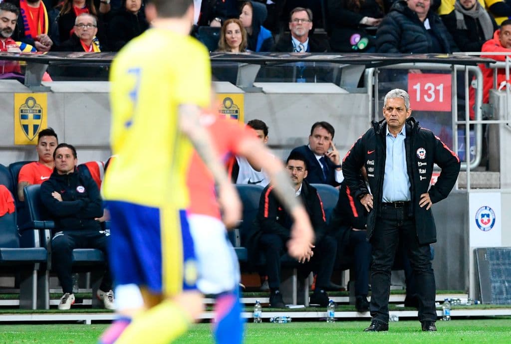 Rueda incluso dirigió con éxito algunos partidos amistosos de Chile, donde mostró una excelente versión de 'La Roja', ya sin el arquero Claudio Bravo.