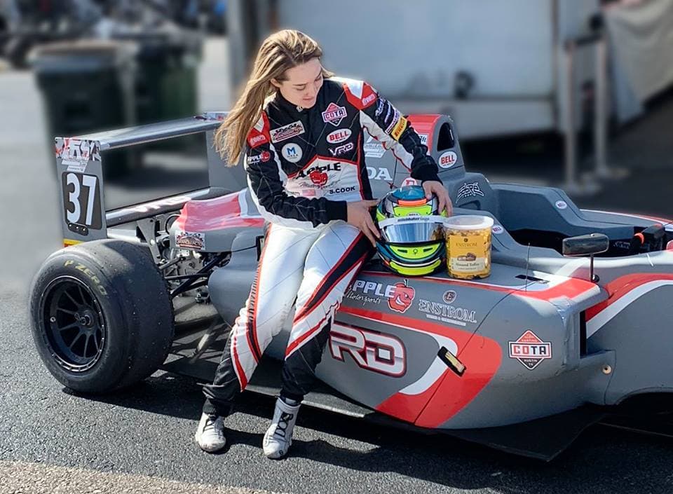 Sabré Cook (Estados Unidos - 24 años)