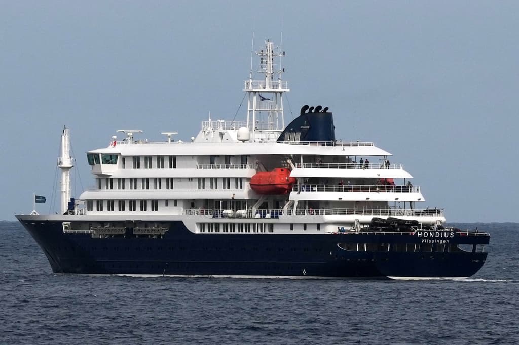 Ruhi Çenet, el pasajero del MV Hondius, que asistió a una boda después de dejar el barco