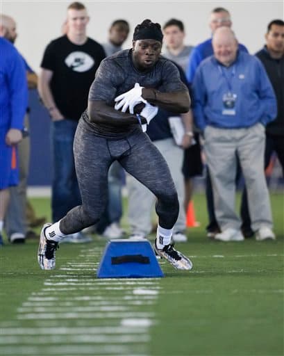 Mira las mejores tomas del novato corredor egresado de Boise State, Jay Ajayi, con los Miami Dolphins (AP-NFL).