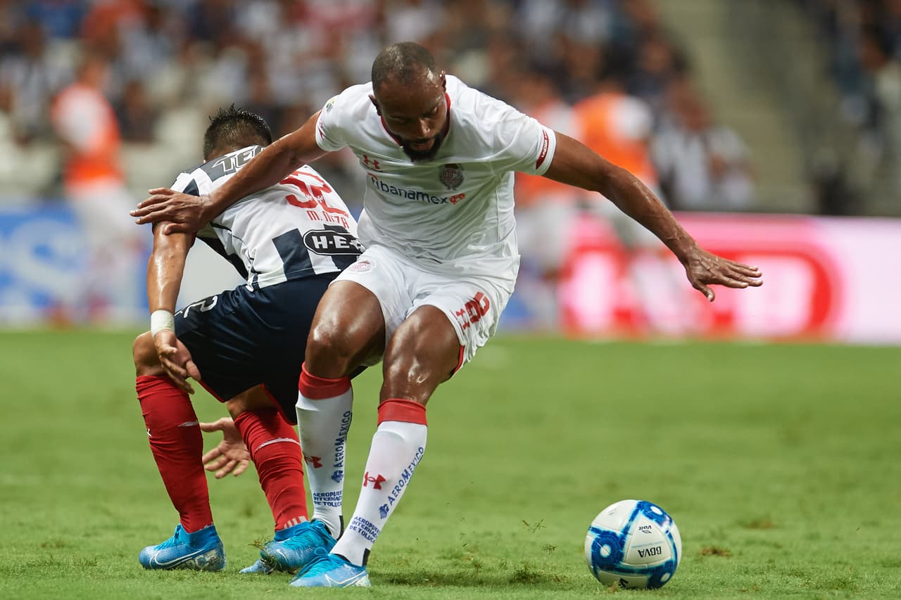 Después de dos descalabros, Rayados ha ganado tres partidos en fila que lo colocan entre los mejores del torneo con nueve puntos. Por su parte, Toluca no levanta y sufrió su cuarta derrota en cinco juegos.