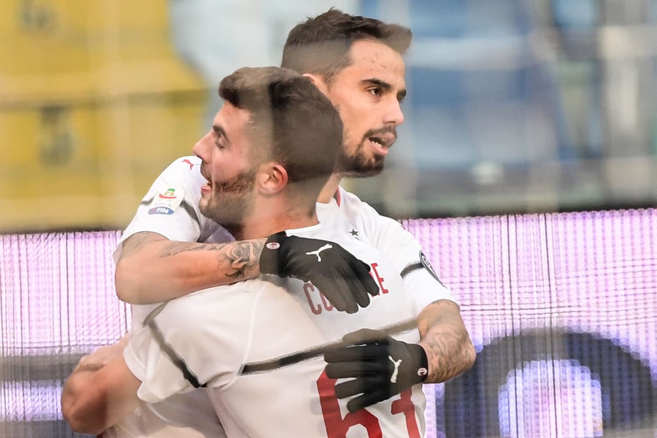 Milán se impuso 2-0 de visita en Genoa en la Jornada 20 de la Serie A y con eso llegó a 34 puntos, uno más que Roma, al que le arrebató el cuarto lugar para soñar en zona de Champions.