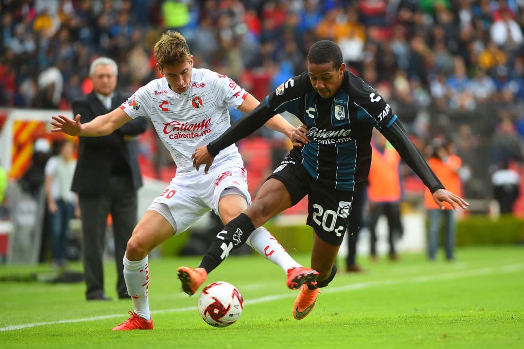 El Querétaro dominó a los Xolos de principio a fin y terminó goleándolos por 3-0 con goles de Nahuelpán, Ruiz y Castillo.