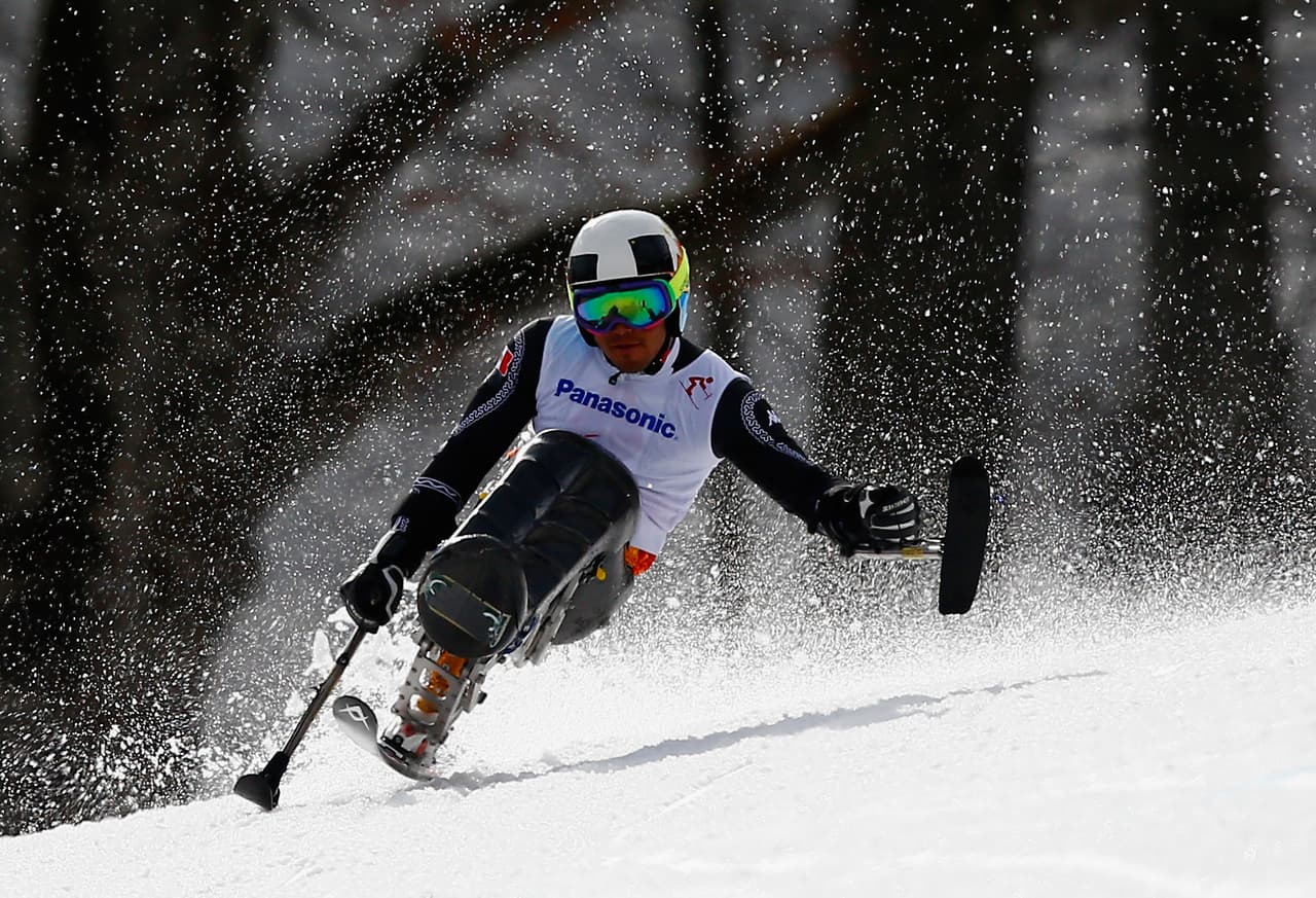 Mexicano Arly Velásquez finalizó en el puesto 17 del Súper G  