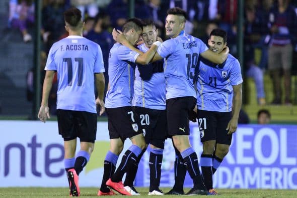 Los Charrúas siguen con paso perfecto en el Sudamericano.