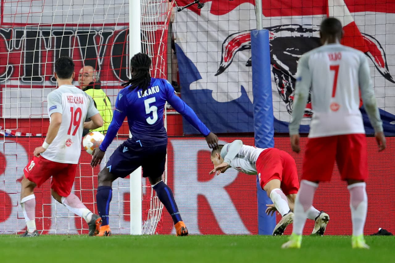 Sin embargo, el empuje local empezó a hacerse evidente apenas un minuto después del gol visitante.