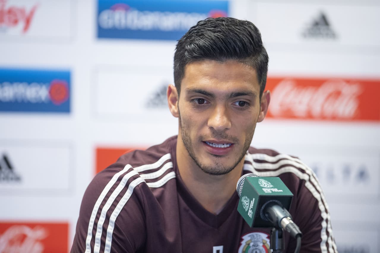 Raúl Jiménez asume el reto de ser uno de los referentes del nuevo ciclo del Tri