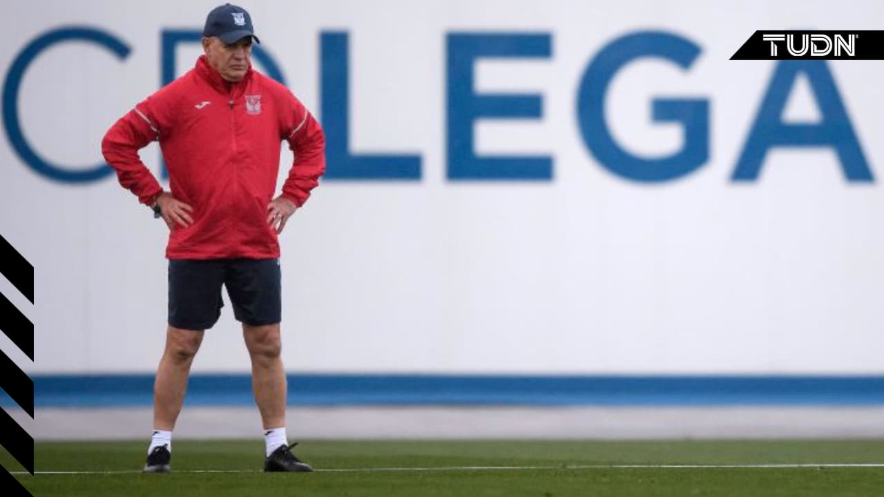 Aguirre promete regresar a México para terminar su carrera como DT