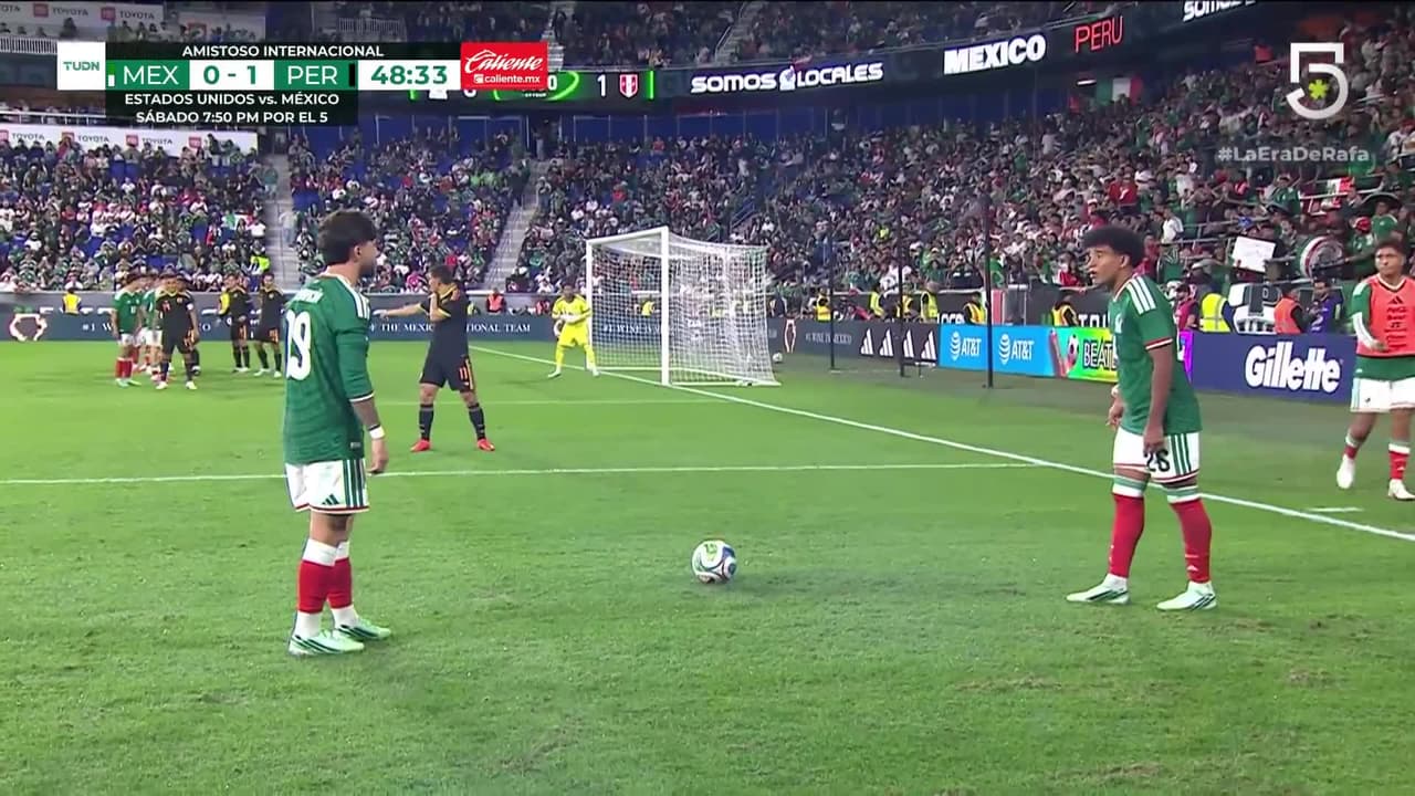 ¡Golazo de México! ¡Gol de Victor Guzmán! ¡Qué chulada!