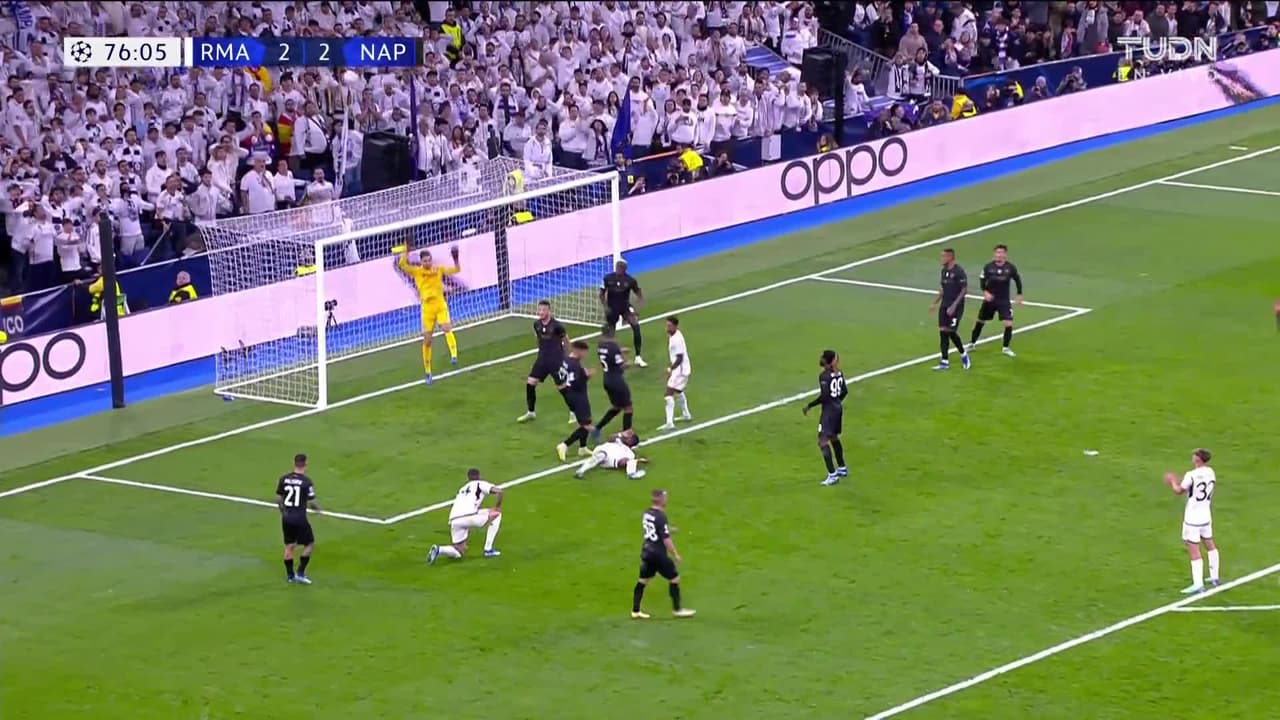 ¡TIRO ATAJADO! disparo por Antonio Rüdiger.