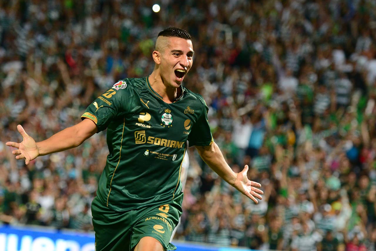 De acuerdo con los datos publicados por la Liga MX, en kilómetros recorridos el número uno fue Diego González de Santos.