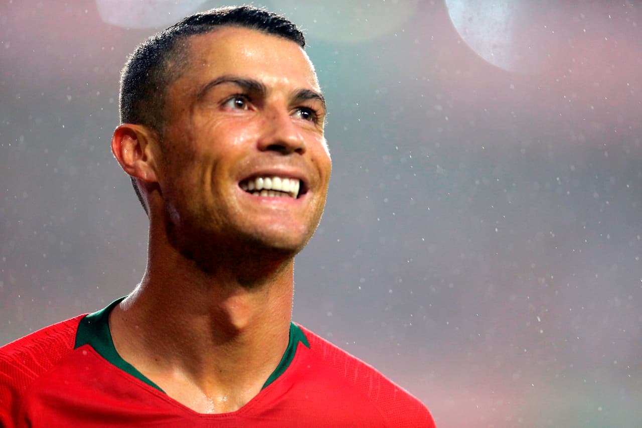 Delantero: Cristiano Ronaldo (Portugal)