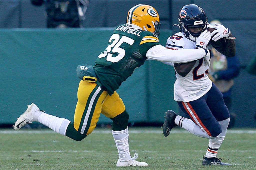 Tardía reacción de los Chicago Bears en la derrota 13-21 ante los Packers en Green Bay.