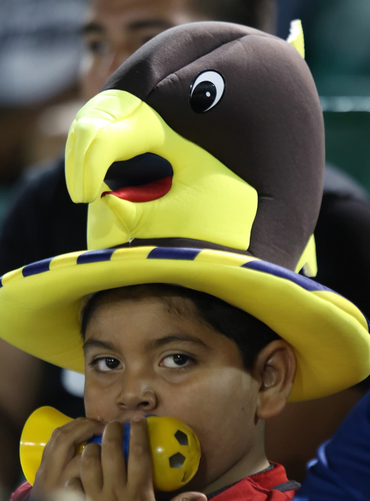 El colorido de la afición en la Jornada 12