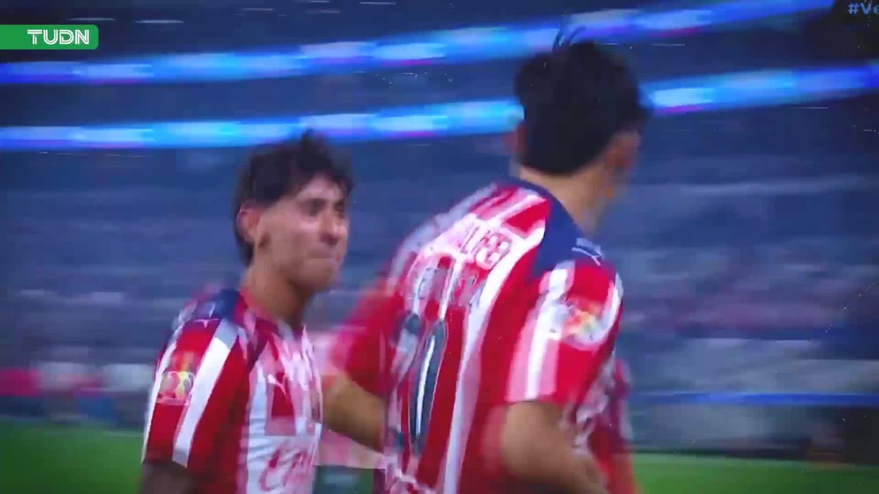 ¡Chivas celebra! Se mueve el marcador y es la locura