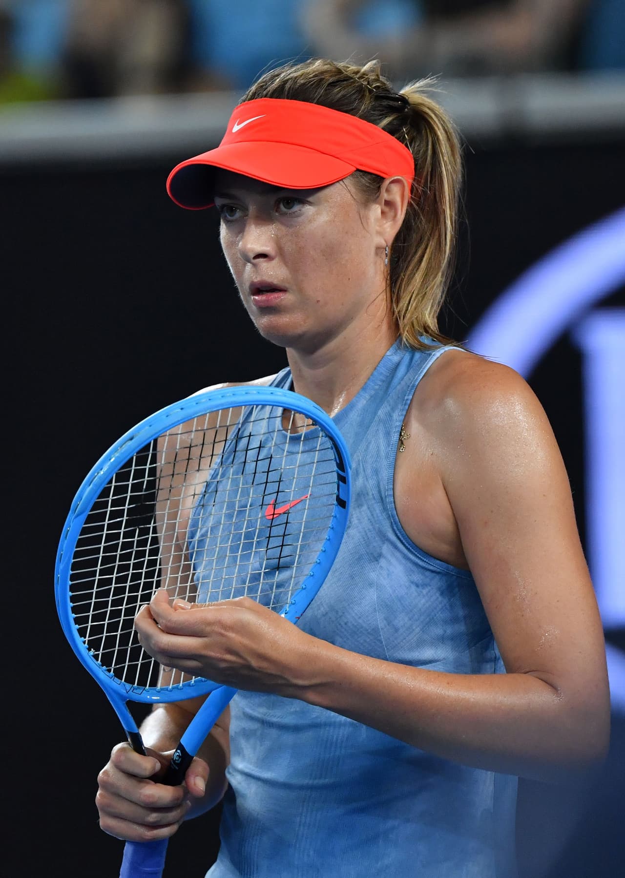 La rusa María Sharapova pasó a tercera ronda del Abierto de Australia y chocará contra la danesa Caroline Wozniacke, otra exnúmero uno. Así, tras 14 años de carrera sigue vigente su talento y belleza.