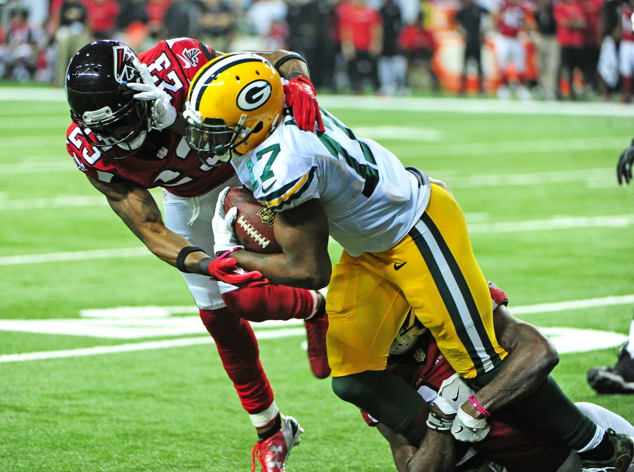 <u>La Mala: </u>El ataque terrestre sigue sin encontrar la forma ante la lesión de Eddie Lacy. De las 108 yardas que tuvieron por tierra ante Falcons, 60 fueron de Rodgers.