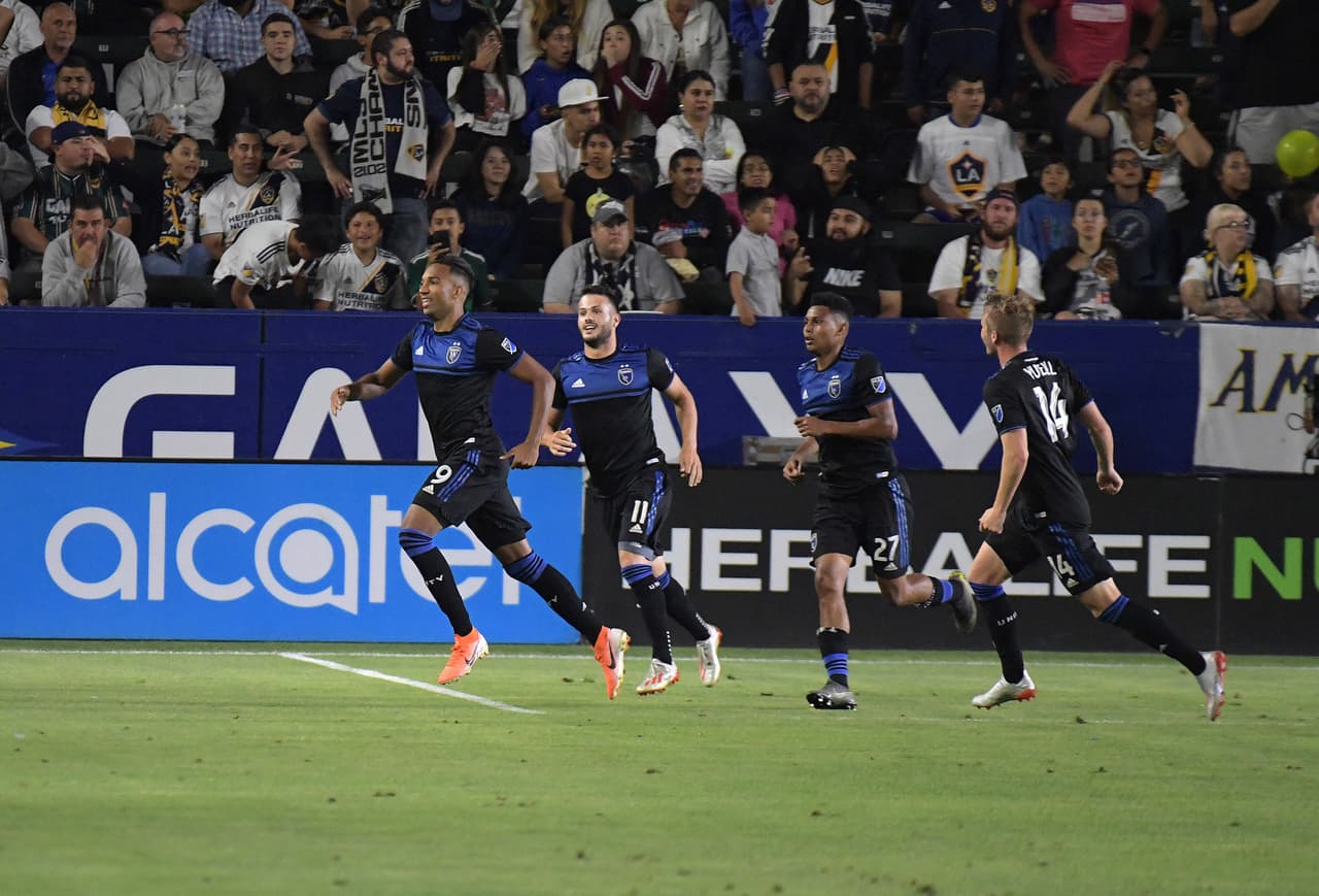 El empate de los 'Quakes' lo anotó al minuto 61 el georgiano Valeri Qazaishvili.