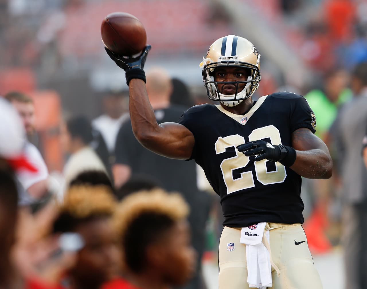 Adrian Peterson cambia a los Saints por los Arizona Cardinals