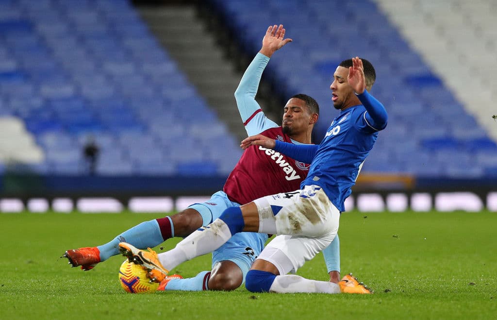 West Ham United se impone 1-0 ante el Everton. El gol cayó ya en la recta final del partido y Tomas Soucek fue el encargado de llevar a su equipo a la victoria, durante la Jornada 17 de la Premier League.