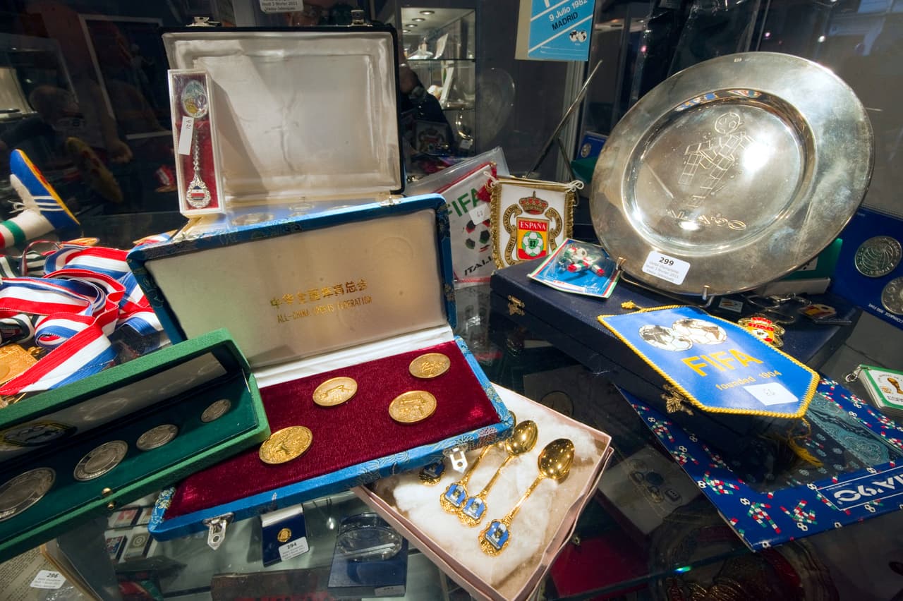 Un histórico vio el sorteo del Mundial por TV: Italia