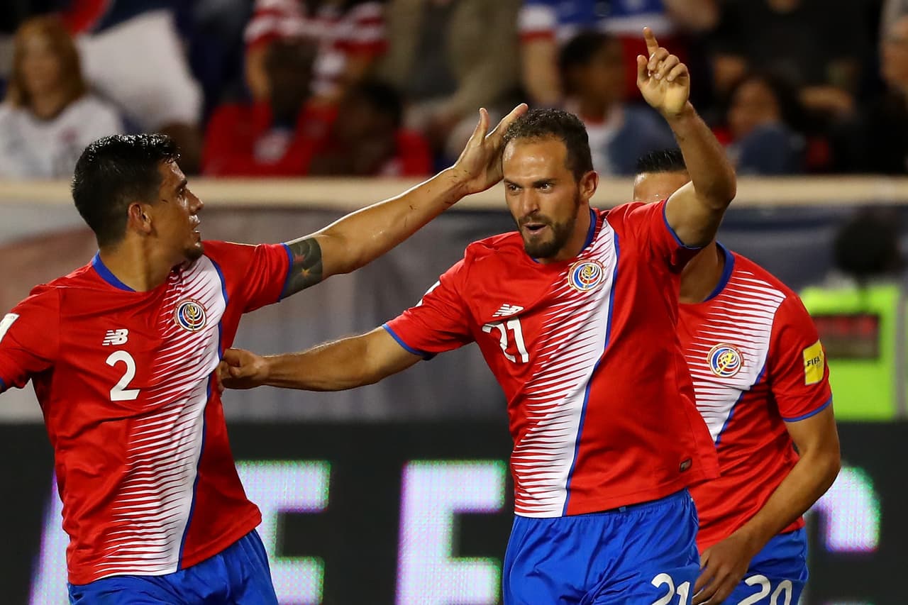 El delantero sellaba así una noche inolvidable para él y su país, que lograba un triunfo histórico.