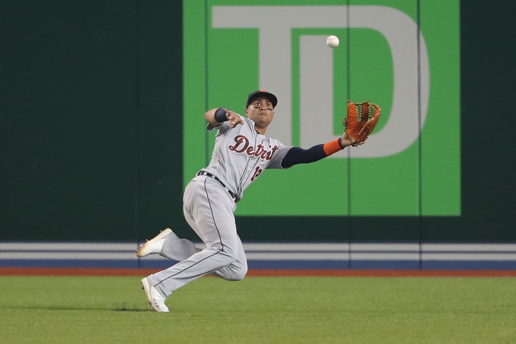 El jardinero cubano OF Leonys Martin se va de los Tigers a los Cleveland Indians. Detroit recibe a la joya de Puerto Rico, Willie Rafael Castro (SS).