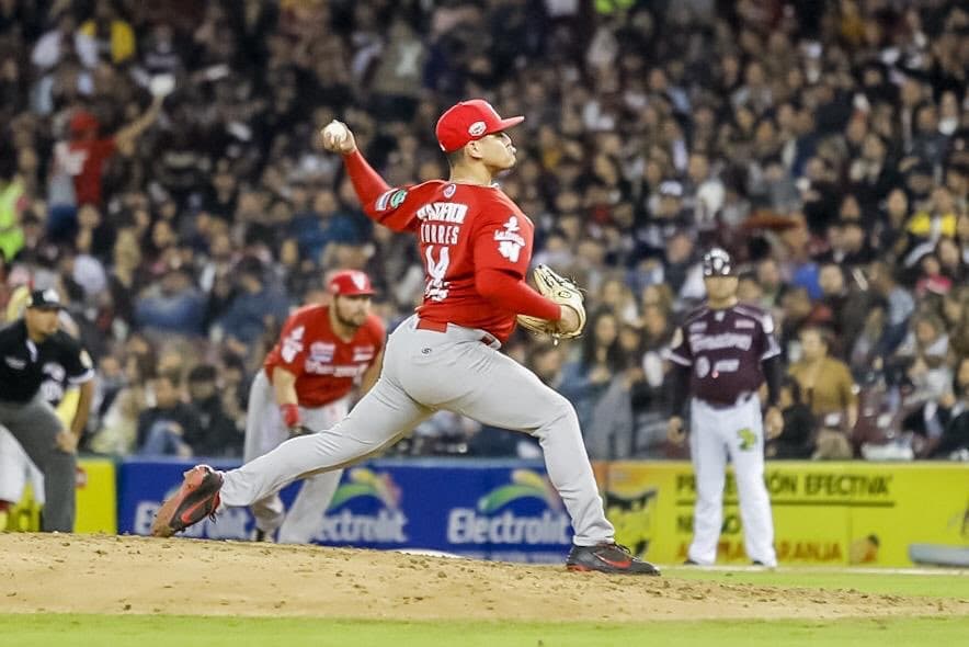 Tomateros se imponen en el Juego 7 y llegan a 12 campeonatos de la LMP, adema´s de colocarse a cuatro del máximo ganador, los Naranjeros de Hermosillo.
