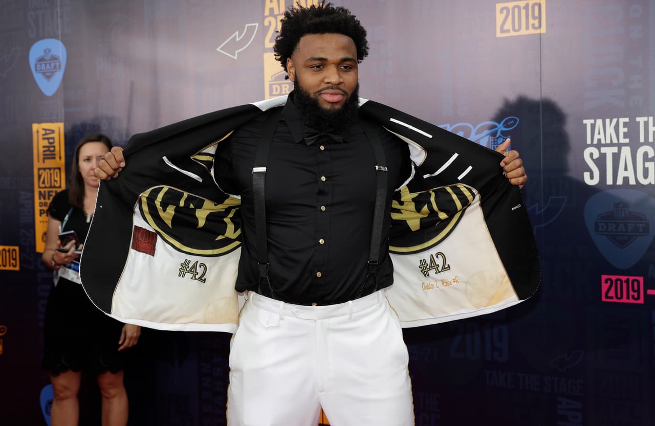 Con gran estilo y clase llegaron a la 'Ciudad de la Música' los futuros héroes de la NFL. Estas son las mejores imágenes de la alfombra roja del NFL Draft 2019.
