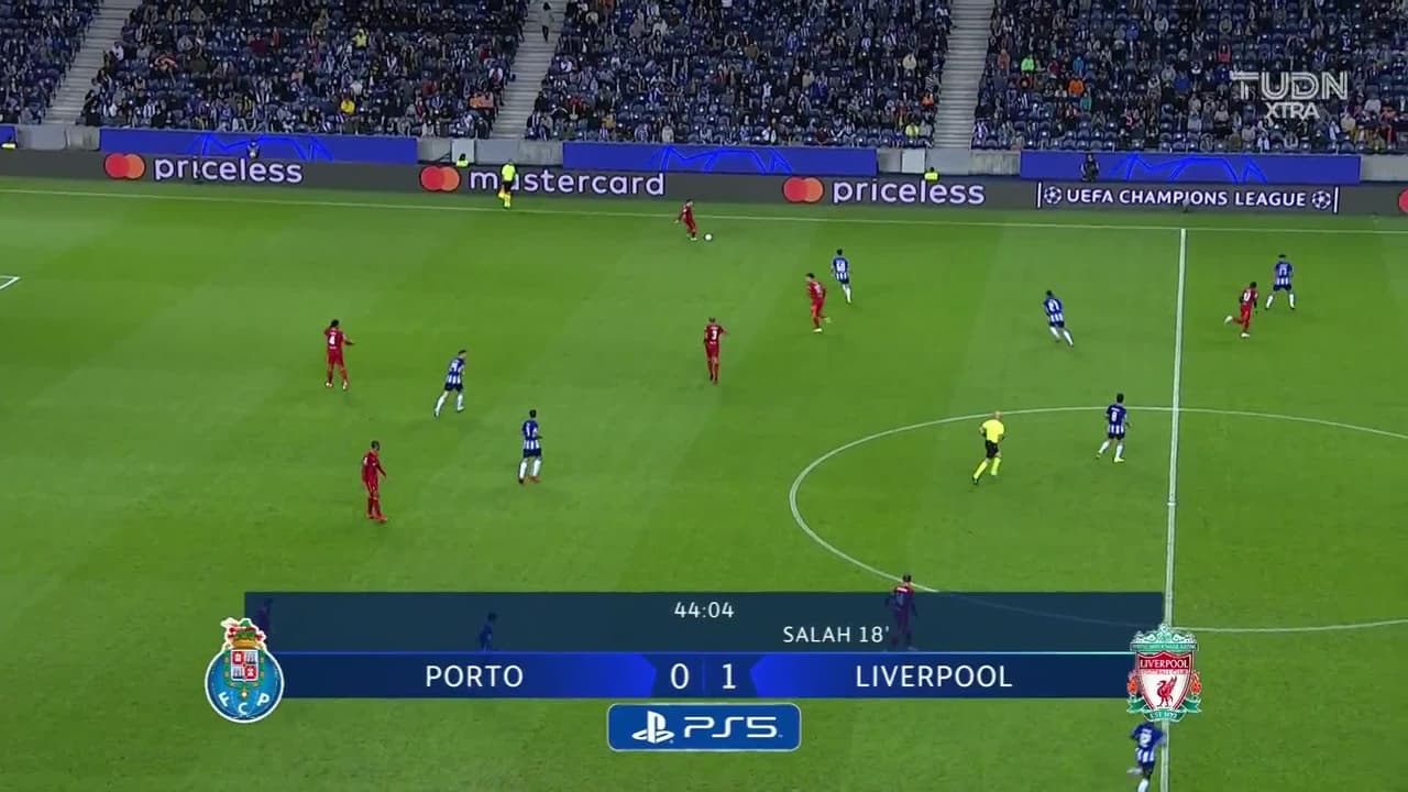 ¡Osote del Porto! Costa la ve pasar y Mané la empuja para el 0-2