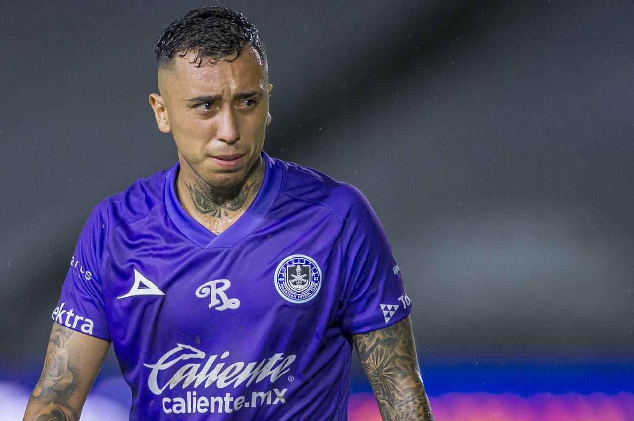 Se fue la primera mitad y el gol no se hizo presente.