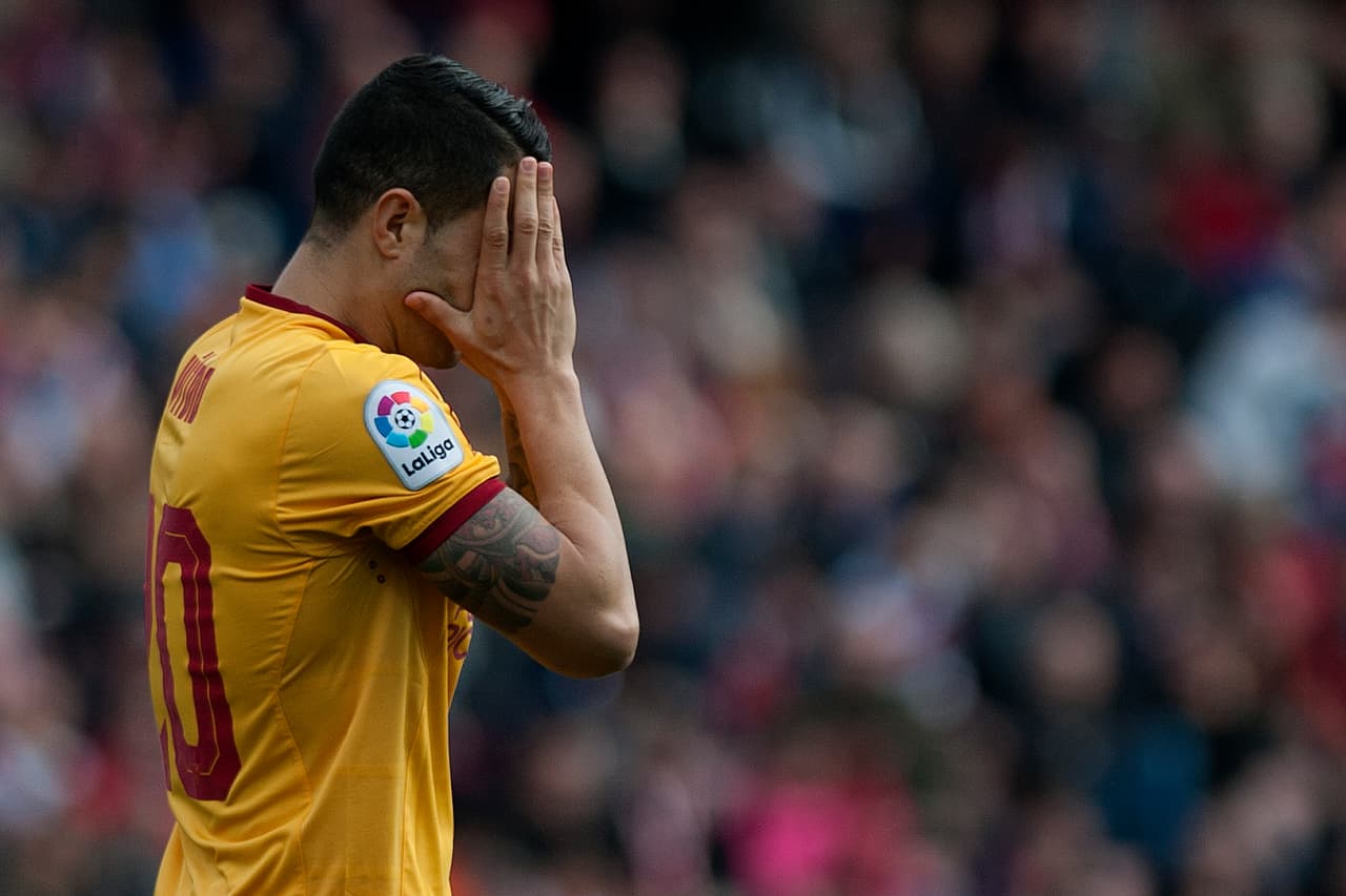 Pudo empatar antes del descanso el Sevilla con dos ocasiones muy claras, pero primero Correa no encontró portería con su remate de cabeza justo después del 1-0 y, poco después, David Lombán sacó bajo los palos el remate de Mariano Ferreira. Los atacantes no estuvieron en su día.