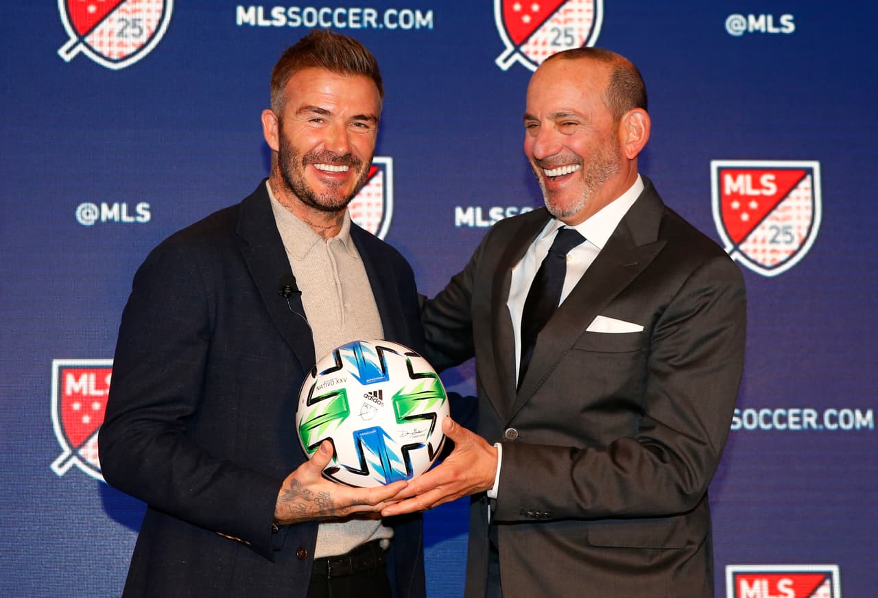 David Beckham y Don Garber, en el evento de lanzamiento de la temporada 25 de MLS.