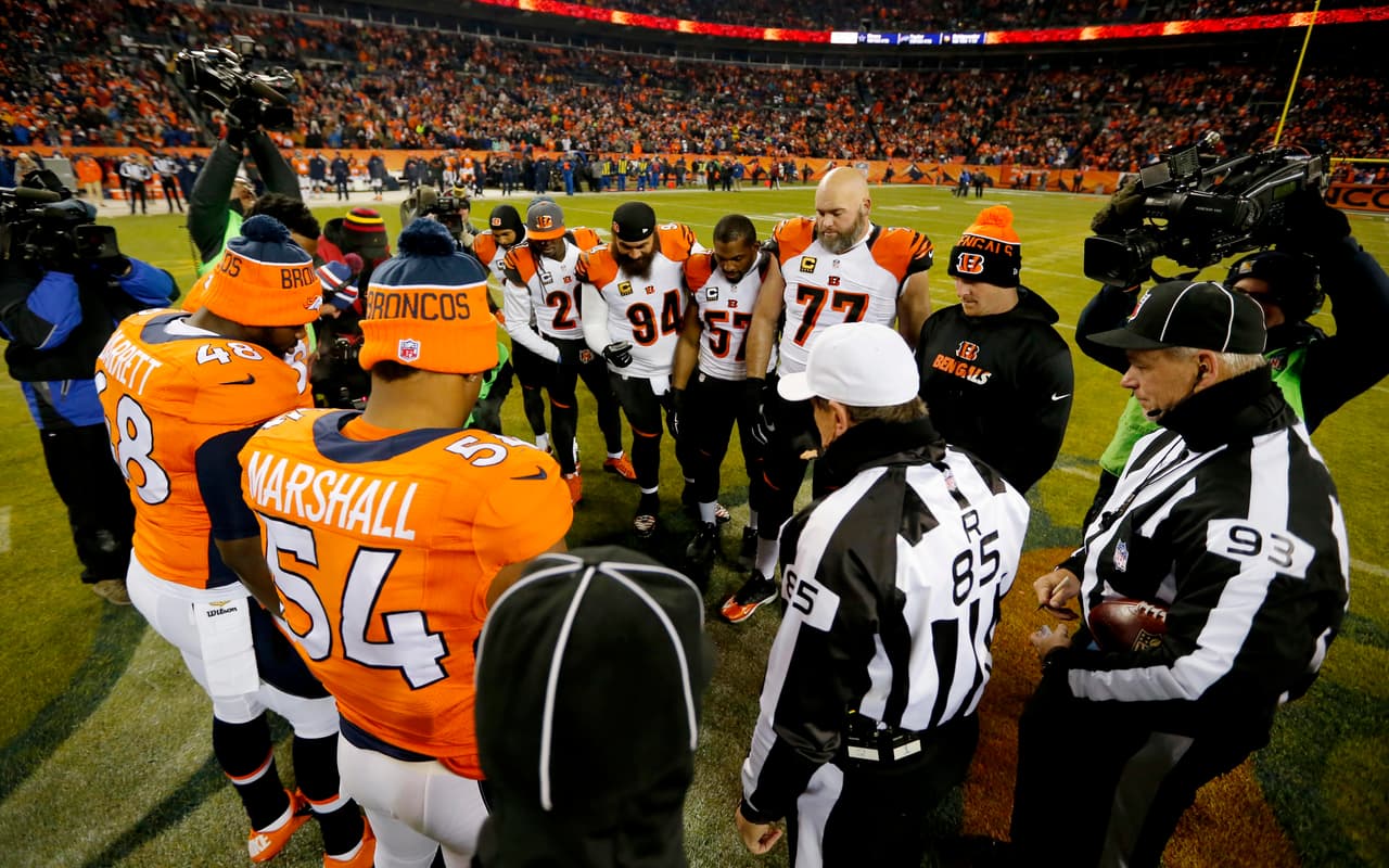 Los Broncos están de regreso a los playoffs tras un tiempo extra de suspenso ganando a los Bengals 20-17.