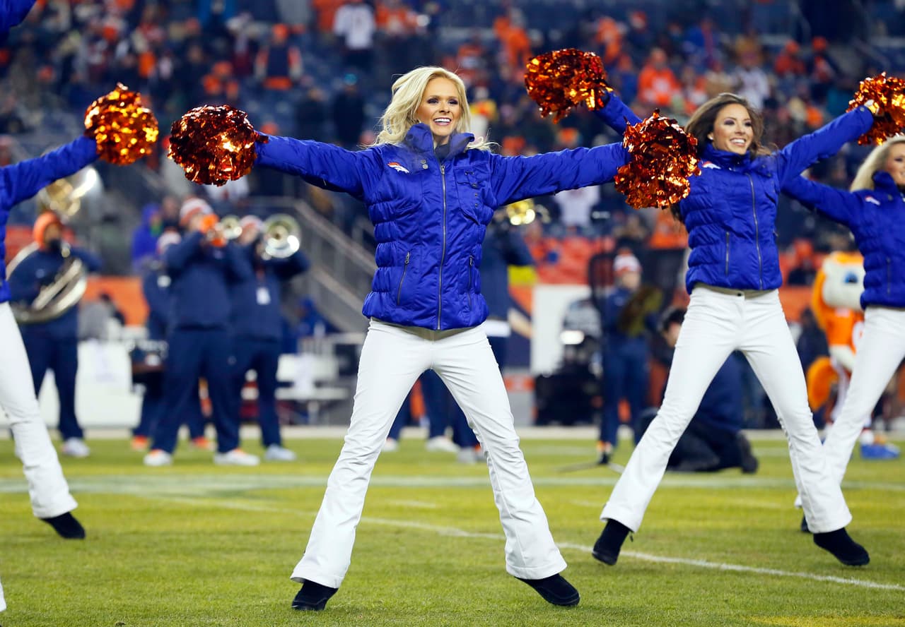 Los Broncos están de regreso a los playoffs tras un tiempo extra de suspenso ganando a los Bengals 20-17.