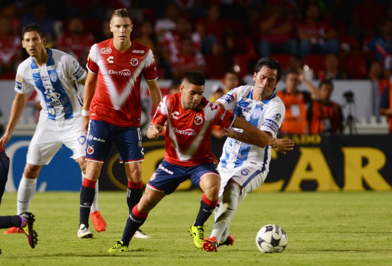 En Rayados de Monterrey también está siendo colocado Daniel 'Keko' Villalba del Veracruz.