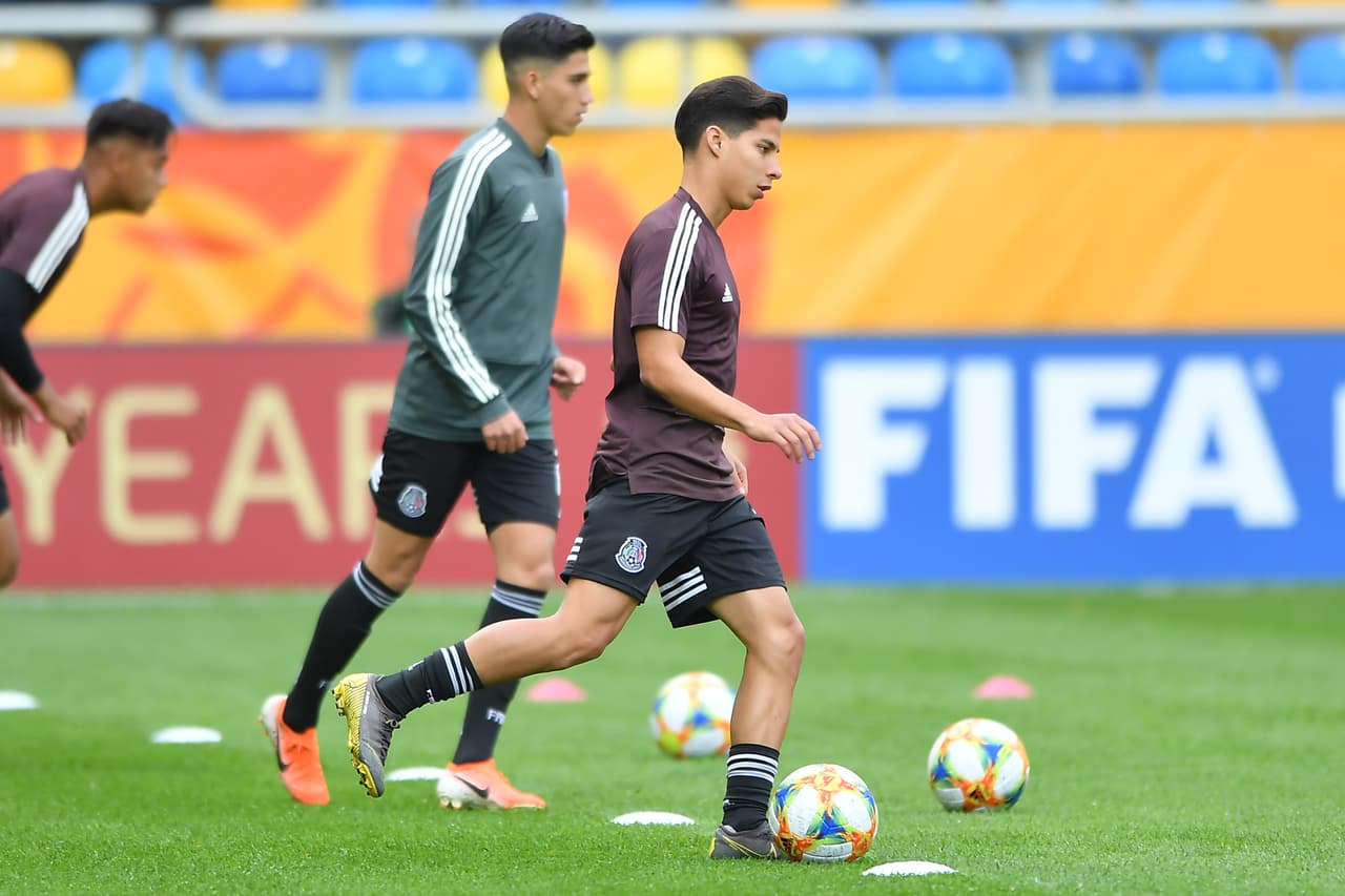 Lainez se pone a punto para enfrentar a Italia.