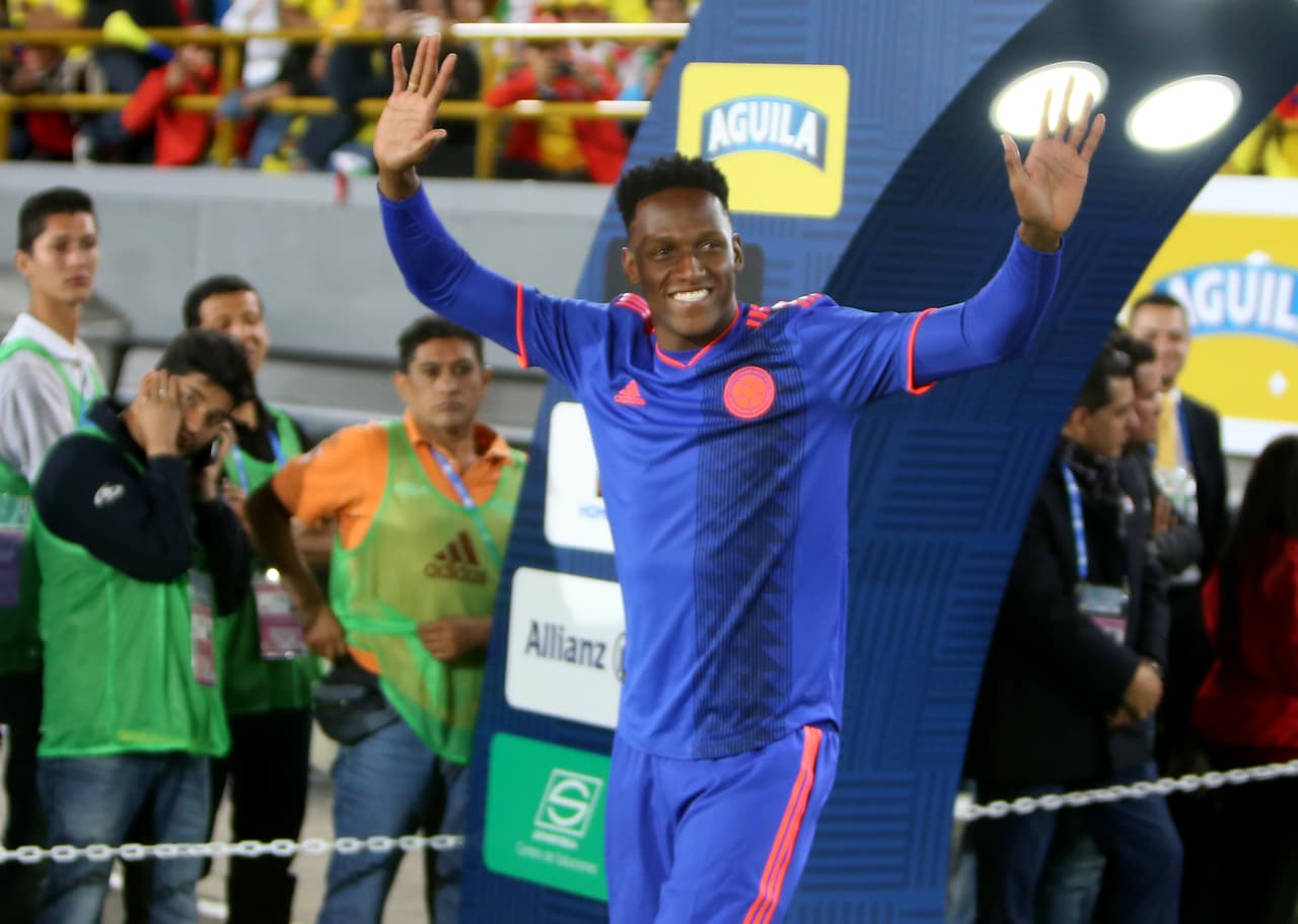 Yerry Mina se llevó todos los honores en Colombia siendo el más pesado y alto con 95kg y 1.94m de estatura.