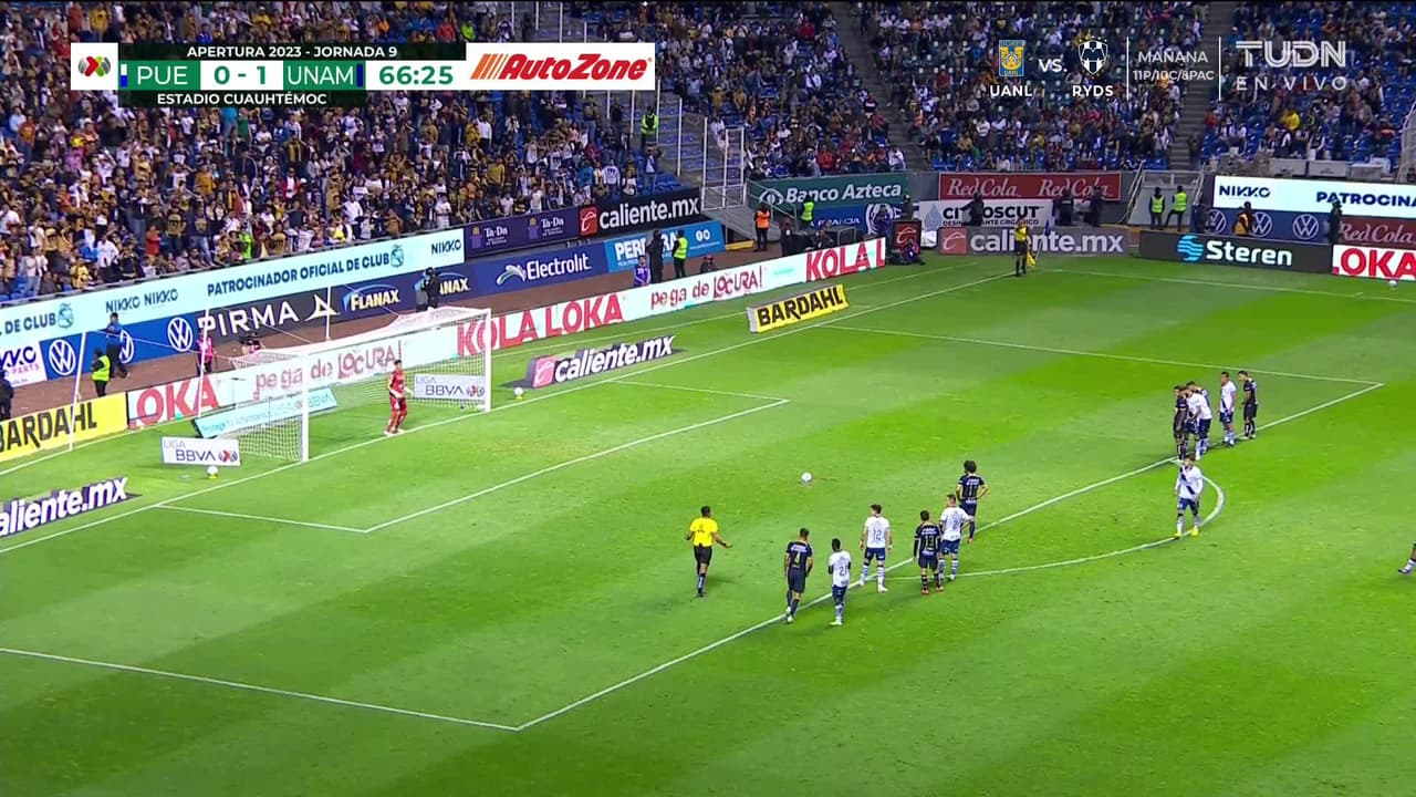 ¡GOL!  anota para Pumas UNAM. César Huerta