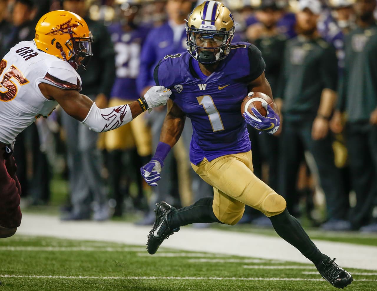 # 10
<b>JOHN ROSS</b> – WR |
<i>Washington<br></i>