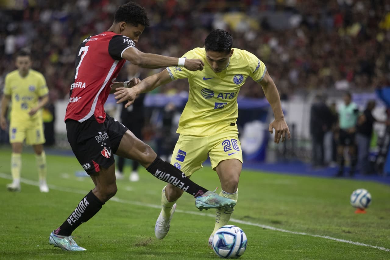 Atlas vino de atrás para remontarle dos goles al América y empatar para repartir puntos en la jornada 9 del Clausura 2023 de la Liga MX, con lo que el América se mantiene en el cuarto lugar de la clasificación, mientras que el Atlas aún está fuera de puestos de repechaje.