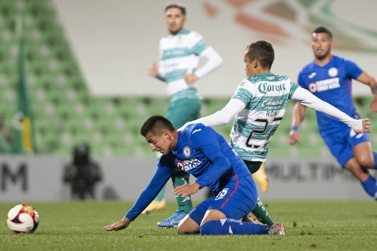 Con solitario gol de Diego Valdés al 27', Santos arranca el Guard1anes 2021 con el pie derecho y vencen 1-0 al Cruz Azul.