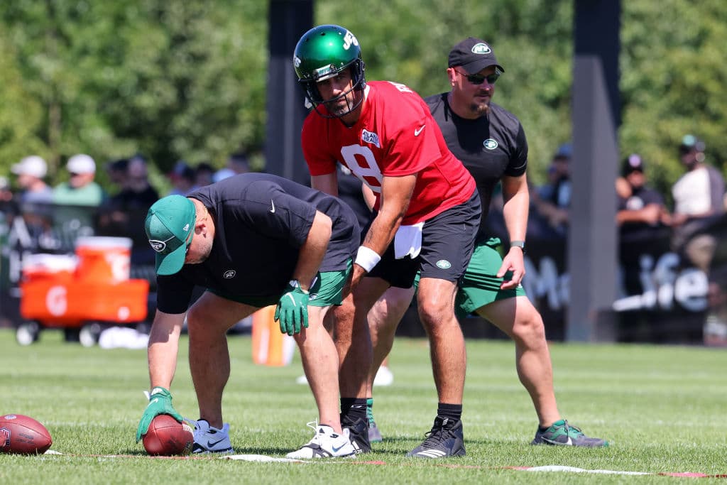 Aaron Rodgers no jugará el partido del Salón de la Fama con New York Jets
