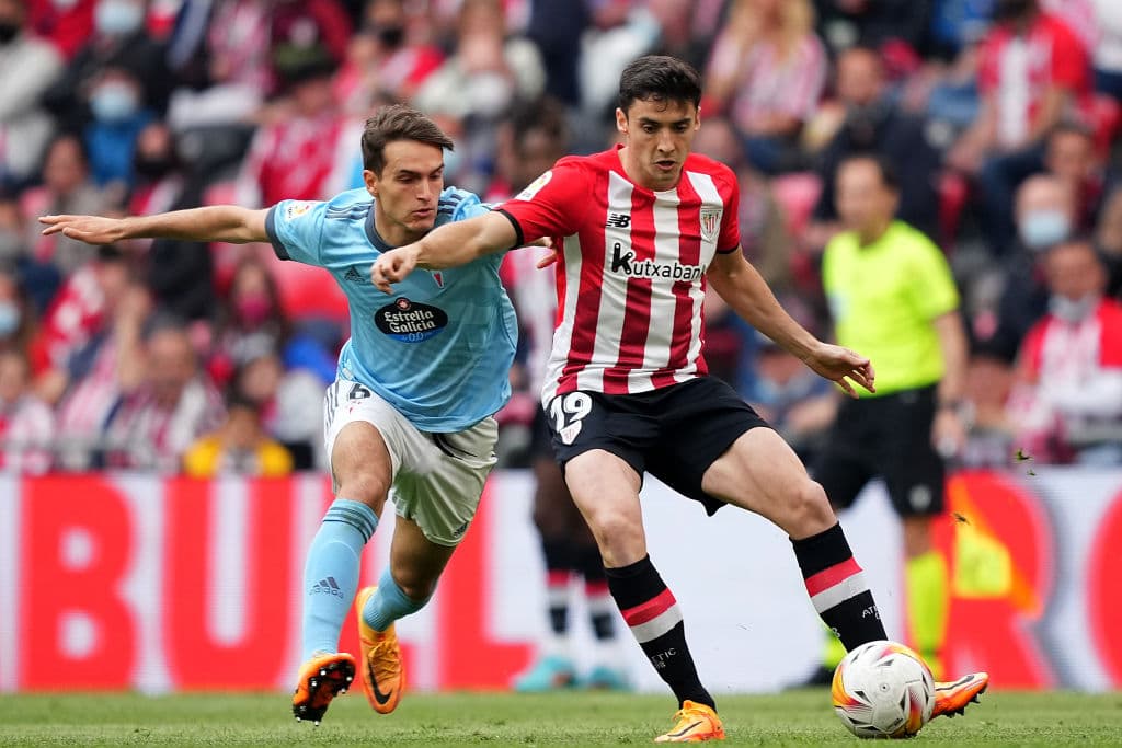 El Celta de Vigo, con Néstor Araujo y sin Orebelín Pineda, le ganó al Bilbao fuera de casa por 0-2, mientras Atlético de Madrid, sin Héctor Herrera, vencieron con un polémico penal en el minuto 98 al Espanyol por 2-1.