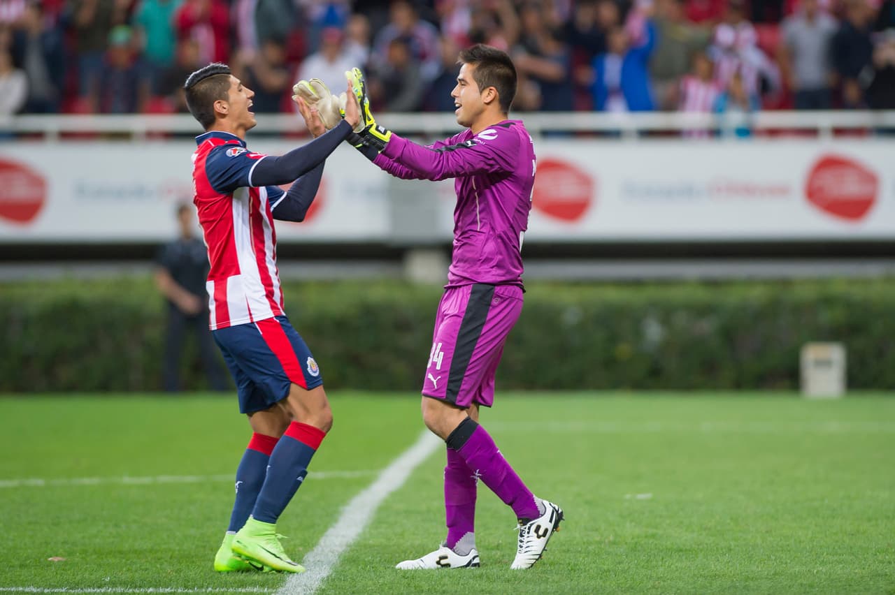 Chivas de Guadalajara sufrió más de lo deseado, pero mantiene su cupo en la Copa MX.
