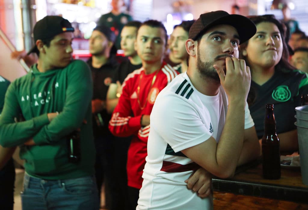 Lo primero será volver a unir a una afición decepcionada por las presentaciones recientes, especialmente después del Mundial de Rusia donde México chocó contra su historia y cayó en octavos de final contra Brasil.