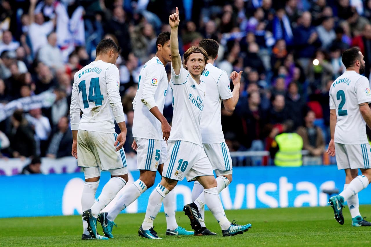 Al minuto 68, el croata recibió un pase de taco de Cristiano y con la pierna derecha remató con mucha categoría para dejar sin opciones a Rubén.