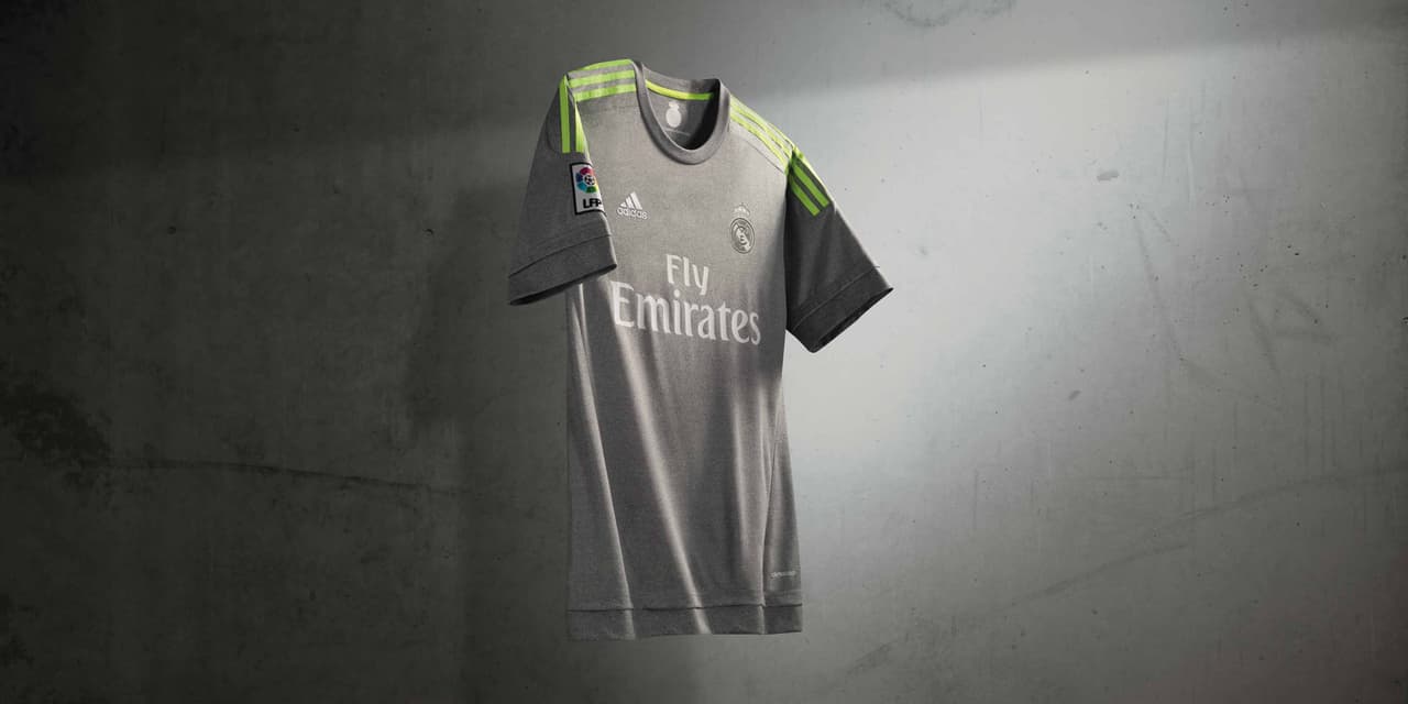 Adidas y Real Madrid presentan los nuevos uniformes para la campaña 2015-2016 con un objetivo muy claro: sólo importa la perfección. Para el Real Madrid ganar no es suficiente: cada victoria debe ser perfecta. ¿Qué te parece el uniforme?